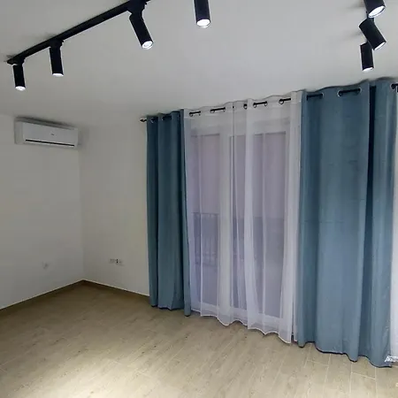 Anna 2 Srebrno Jezero Aqua Park Apartment