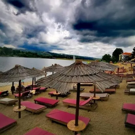 Anna 2 Srebrno Jezero Aqua Park Bukorovac
